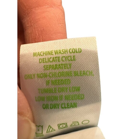 Lilly Pulitzer Beach Comber Pullover Sweatshirt, Size XS, Used in Good Condition - Picture 8 of 9